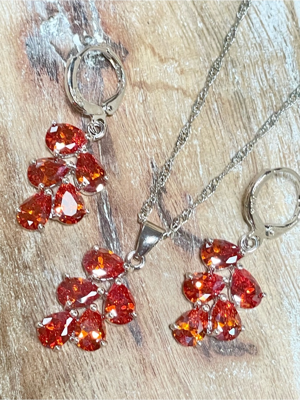 Sterling Silver Teardrop Crystal Necklace w Deep Orange Faceted Crystal Stones
